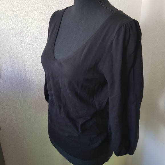 Top - Picture 2 of 4